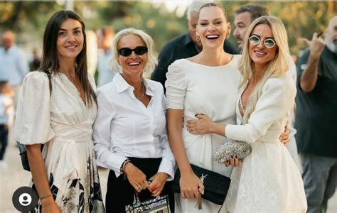 Το ελληνικό Sex and the city trikalaidees gr Τρίκαλα ΙΔΕΕΣ