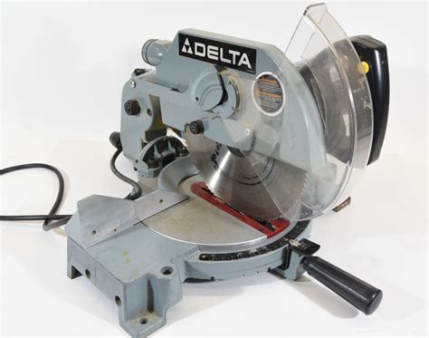 Delta 10 Compound Miter Saw