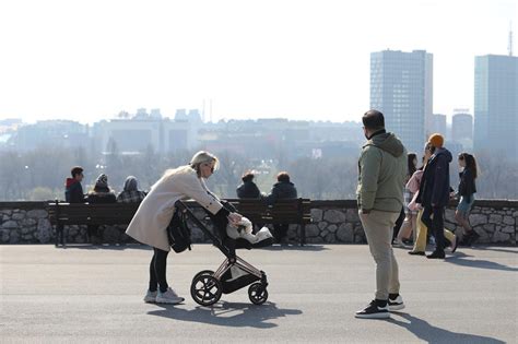 Manifestacija Beogradski dani porodice odložena za jun Šipić poziva