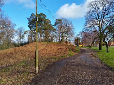 barrow cemetery oscar taylor geograph britain  ireland