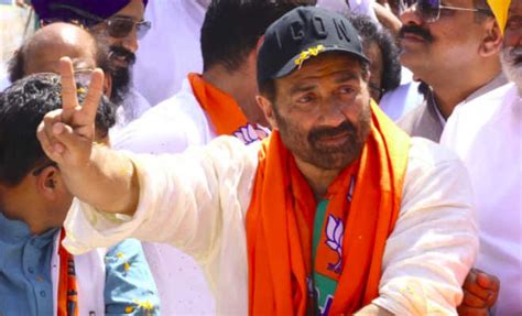 Sunny Deol Is Bjp Gurdaspur Lok Sabha 2019 Candidate Know About His