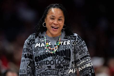 To Keep South Carolina On Top Dawn Staley Had To Change The Athletic