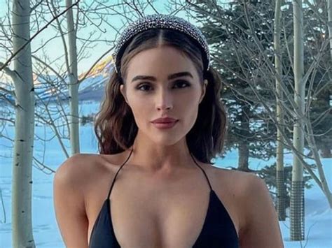 Photos en bikini à la neige les stars retirent leurs combinaisons de ski et cèdent à une