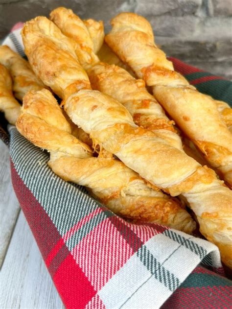 Puff Pastry Cheese Straws - Savvy Mama Lifestyle