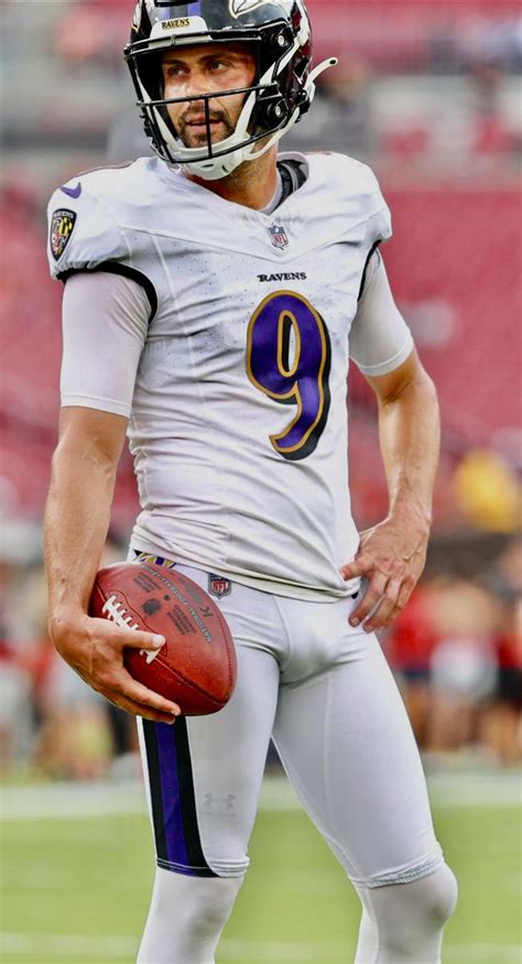 Justin Tucker Rnflbulges