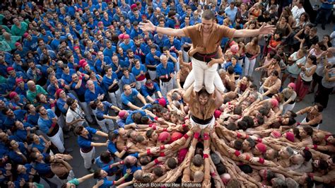 A human pyramid : r/pics