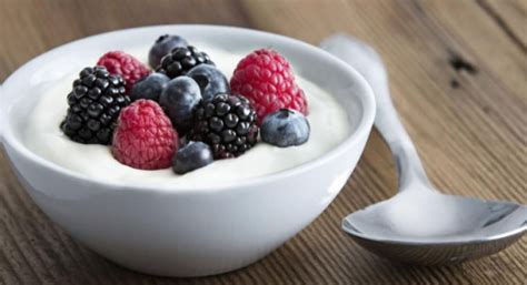 Yogurt Con Frutos Rojos De Kcal Receta F Cil En La App Avena