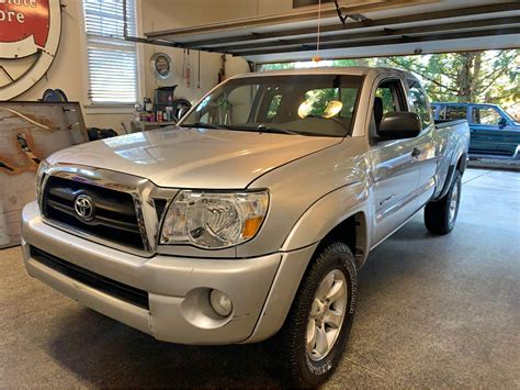 2008 Toyota Tacoma Access CabPickup 4D 6 ft - Cars & Trucks