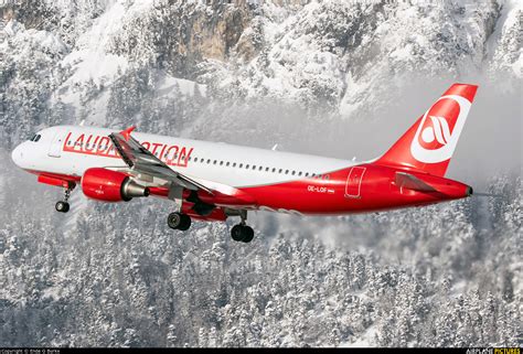 Oe Lof Laudamotion Airbus A At Innsbruck Photo Id