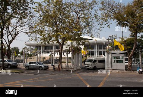 National Assembly (Thai Parliament Building) Bangkok Stock Photo - Alamy