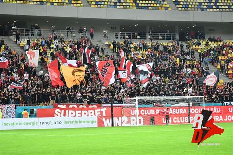 Pentru Prima Dat S A Strigat Demisia Pe Stadion Dinamo