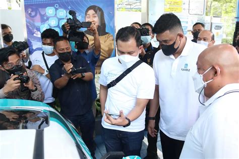 Stasiun Charge Mobil Listrik Pertama Di Sumut Diresmikan Metro Daily