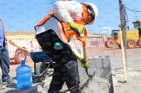 Colocan Primera Piedra De Nueva Sucursal De Walmart