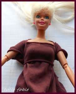 Une Robe Pour Barbie Tatie Fabie Et Ses Bricoles