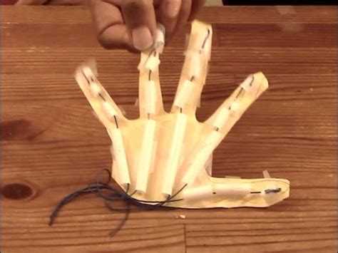 Como Hacer Una Mano De Robot Experimento Casero Sobre La Mano Y Como