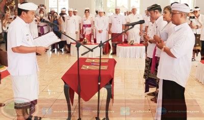 Pj Bupati Lihadnyana Lantik Direksi Pd Pasar Argha Nayottama Buleleng