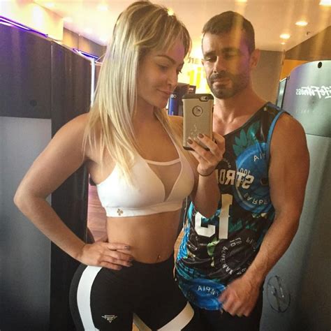 Ego Laura Keller Faz Pose Com O Marido Na Academia Fim De Treino