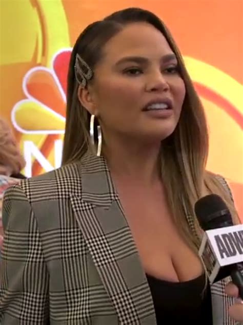 Who Is Chrissy Teigen Net Worth Bio Age Height Affairs 2024