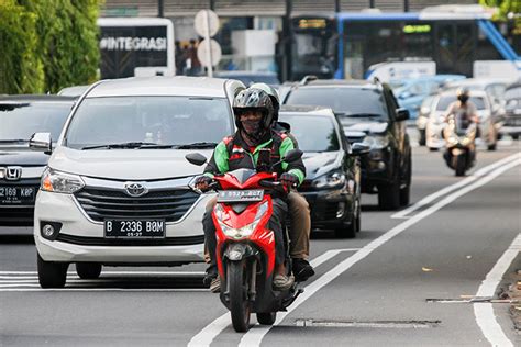 Tarif Ojek Online Resmi Naik Per Agustus