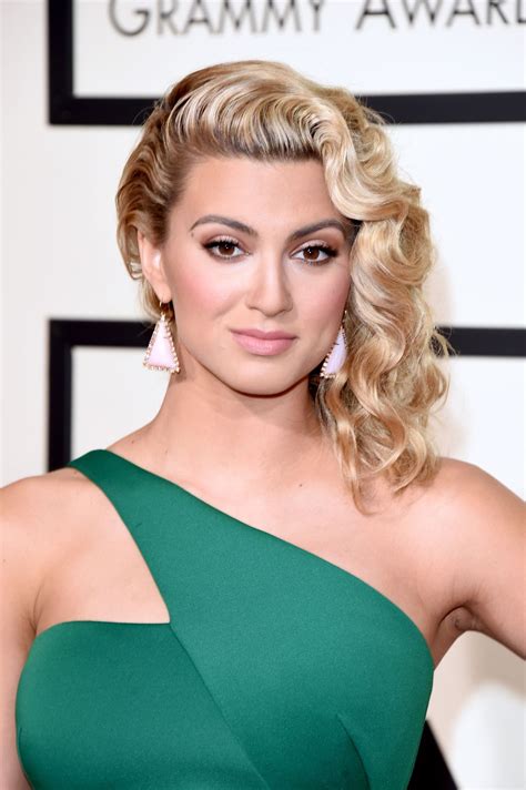 TORI KELLY at Grammy Awards 2016 in Los Angeles 02/15/2016 – HawtCelebs