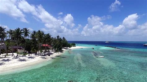 Thulusdhoo, Kaafu Atoll, Maldives | Surfing, Things to Do | Holidify