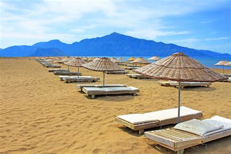 Famous Iztuzu Beach in Turkey Stock Photo - Image of sunshade, coast ...