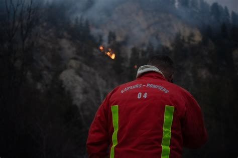 Alpes de Haute Provence Neuf feux décobuages en un mois la