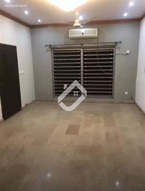 10 Marla Ground Floor Portion Is Available For Rent In Bahria Town