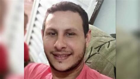 Homem Que Esfaqueou A Ex Por N O Aceitar O Fim Preso Em Navira