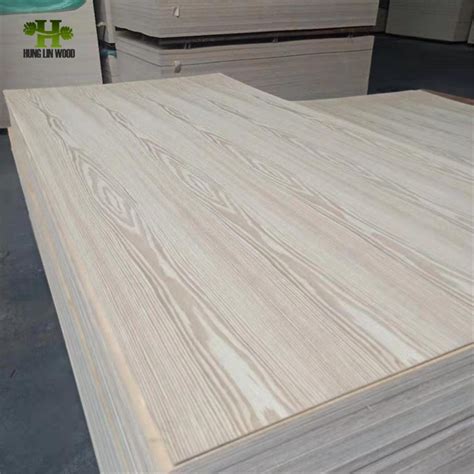 Natural Oak Teak Sapelli Ash Fancy Plywood Mdf Ev Recon Veneer Faced Wood China Plywood And