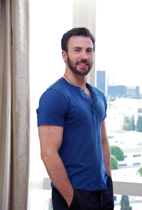 Chris Evans Nude Leaked Pic Captain America Is Big Scandal Planet