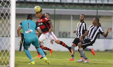 Botafogo X Flamengo Tem 24 Mil Ingressos Vendidos Jornal O Globo