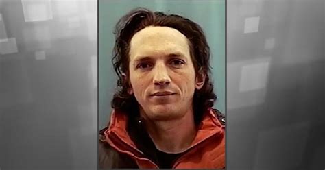 The Psychology Behind Israel Keyes' Use of Polaroid Cameras - 74od4qt