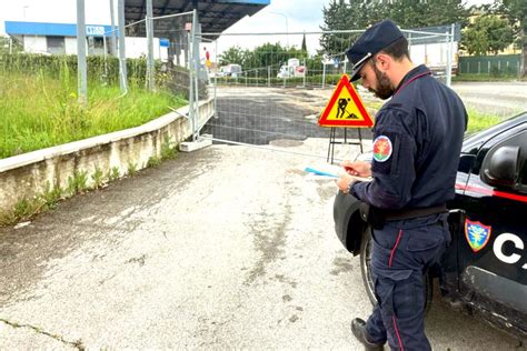 Carabinieri Forestali Siena Indagini Idrocarburi Nella Rete Fognaria