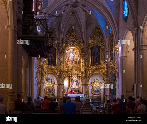 Basilica de santa maría alicante hi res stock photography and images