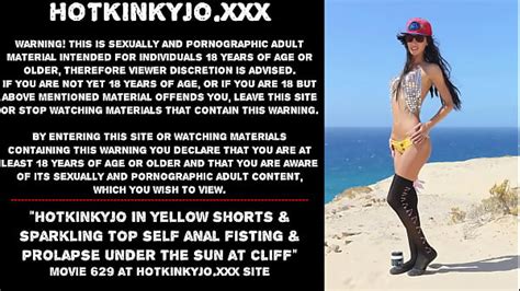 Hotkinkyjo In Yellow Shorts Sparkling Top Self Anal Fisting