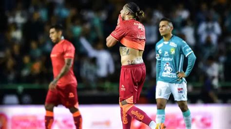 Carlos Salcedo Explota Contra Liga Mx Y Lanza Tuit Al Medio Tiempo De