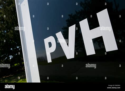 pvh logo banque de photographies  dimages  haute resolution alamy
