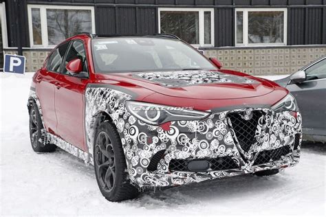 Alfa Romeo Stelvio Il Nuovo Restyling Si Mostra In Varie Foto Spia