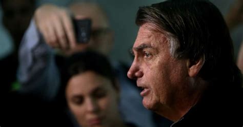 Bancada do agro se reúne Bolsonaro e promete apoio para manter veto