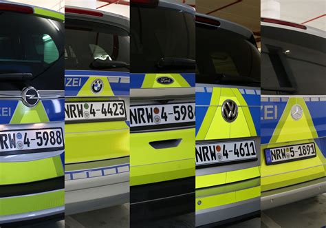 Streifenwagen Der Polizei Nrw Landesamt F R Zentrale Polizeiliche