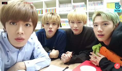 Nct Lucasyutawinwin And Ten On Vlive👏👏👏👏 Nct 엔시티 Amino