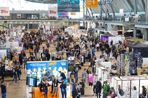 Fotogalerie Die Schrägsten Kostüme Auf Der Comic Con Stuggitv