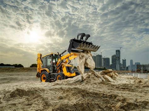 Jcb Unveils Updated Cx Backhoe Loader In Middle East