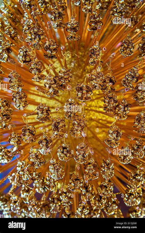 Chandelier reflect light Stock Photo - Alamy
