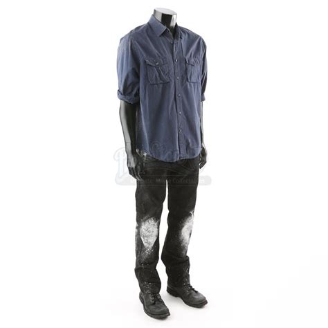 Lot 422 - Edward Cullens Snowy Battle Costume | TWILIGHT SAGA, THE ...