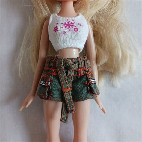 Mavin Vintage 2001 Bratz Cloe Blonde Blue Eyes Doll MGA