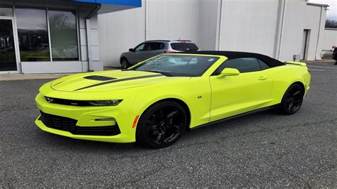 2020 CHEVY CAMARO 2SS REVIEW CRAZY COLOR WAY SHOCK YELLOW YouTube