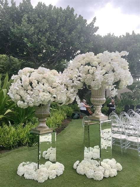 All White Wedding Ceremony Decoration Hawaii Wedding Event Planning