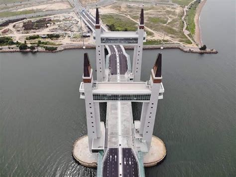 SEA’s First Drawbridge Is In Terengganu And It’s Inspired By London Tower Bridge - KL Foodie